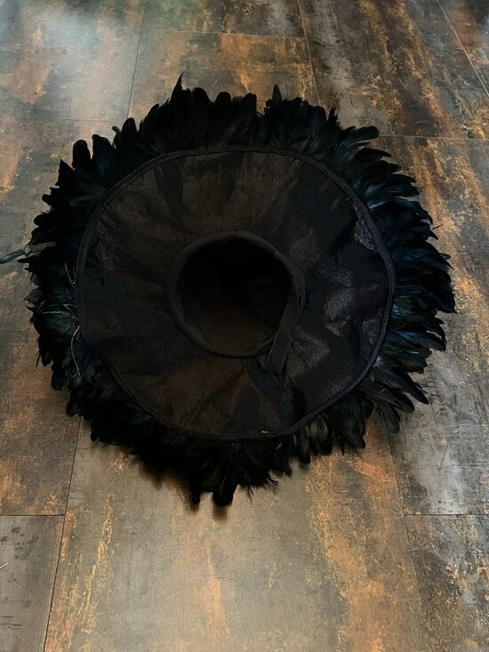 One-of-a-Kind Handmade Felt Witch\'s Hat with Nest of Feathers & Raven/Crow main image 11